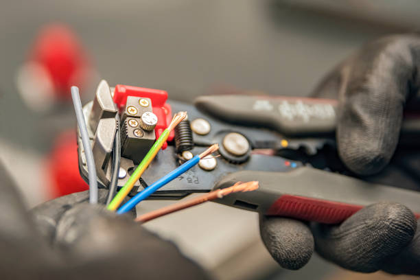 Best Electrical Repair Services  in Tuscumbia, AL